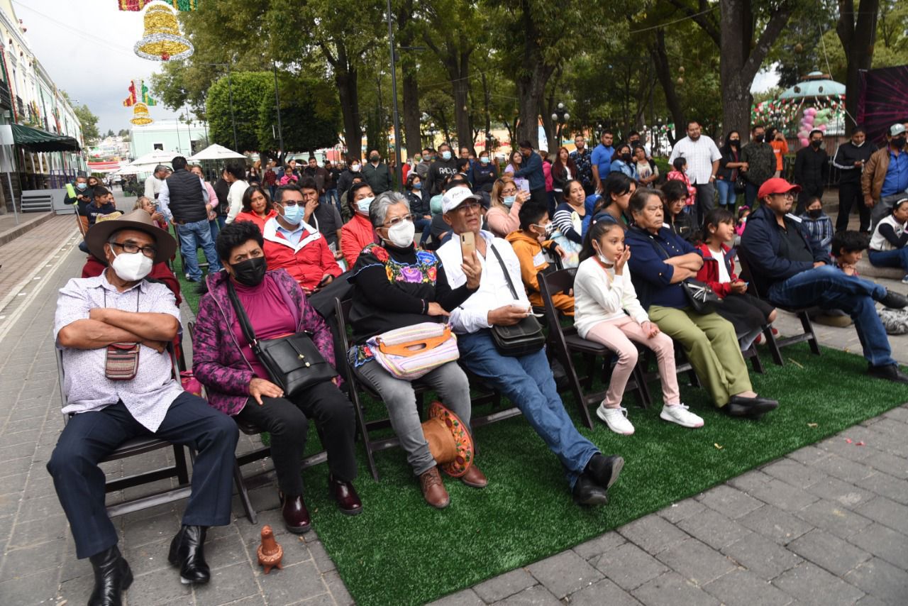 Desbordaron espectadores el centro de Tlaxcala capital en actividades de fin de semana